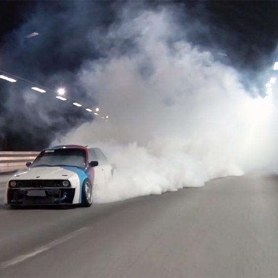 E30 M3 Burnout
