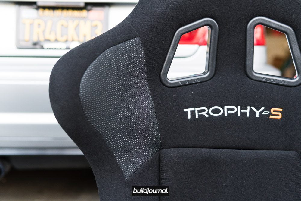 Sparco EVO vs Trophy-S Bucket Seat