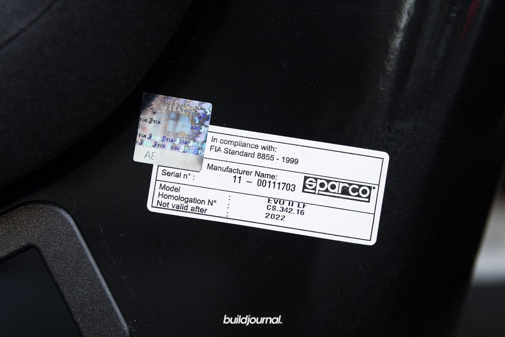 Sparco EVO vs Trophy-S Bucket Seat